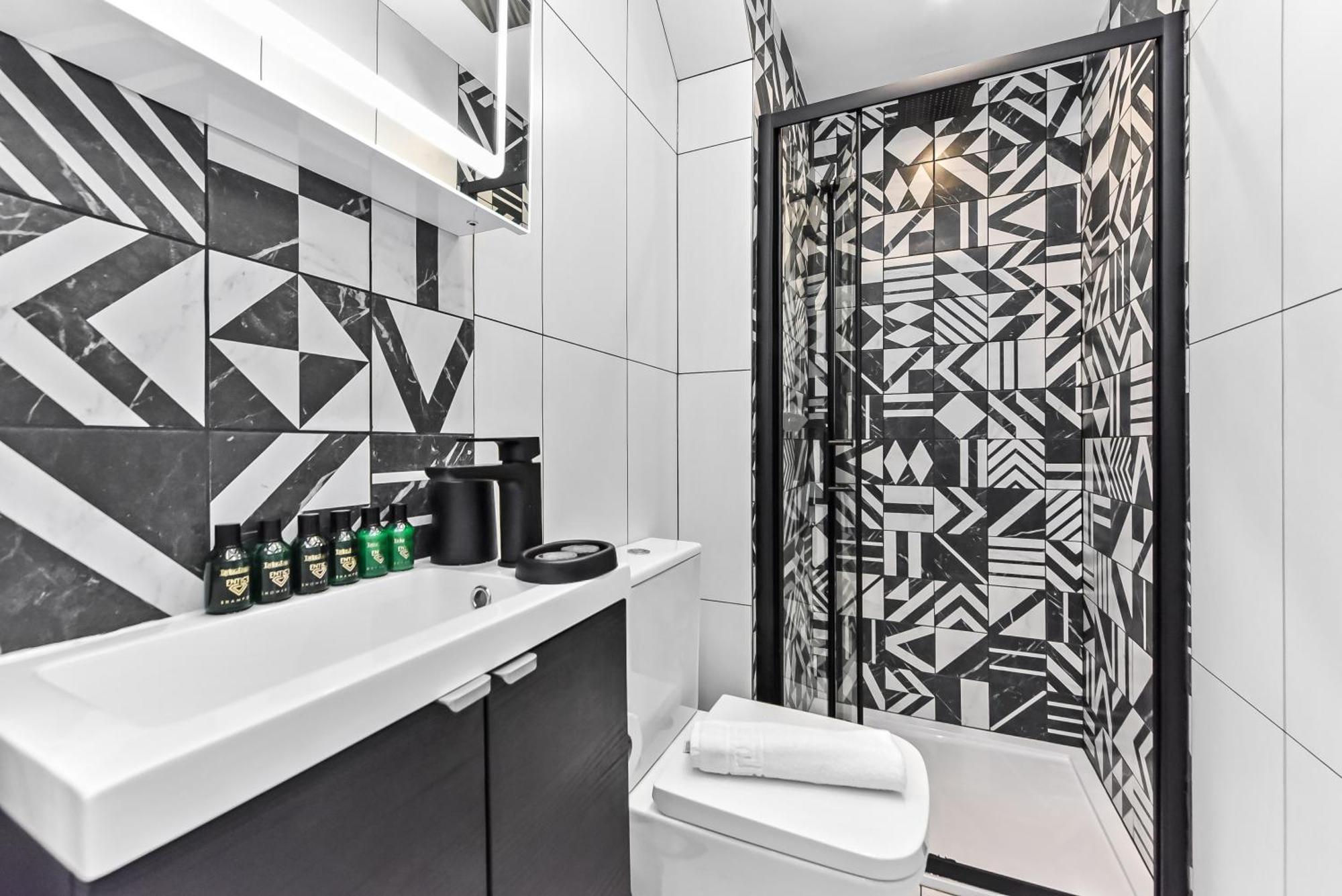Funky Studio, Comfort Meets Style Апартаменты